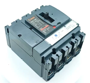 100A 160A 4P SNSX Automatic Reset MCCB 36kA Copper AC690V Moulded Case Circuit Breaker