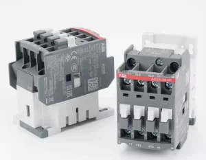 3 Phase Contactor Main Circuit 3 Normally Open Contacts (3NO) 1 Normally Open Auxiliary Contact (1NO) Coil Voltage AC220V 50Hz