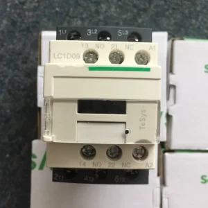 AC Contactor LC1D09 D12 D18 D25 D32 D38 D40 D40A D50 D50A D65 D65A D80 D95 B7C D7C E7C F7C G7C M7C N7C P7C Q7C R7C U7C Y7C