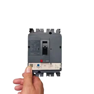 CVS250B 250F 250N 250H Series 200A 4P Air Molded Case Circuit Breaker with Copper Plastic Materials