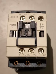 Contactor LC1D12P7 12A 55kW