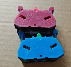 Contacts of HW U10 HW U01 Pushbutton Switches Normally Open (NO) + Normally Closed (NC) Combination 400V 10A