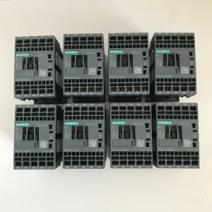 Control Relays 3RH21312SB40 Lot of 8