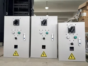 Custom Three Phase Smart Temperature Regulator Panel Heavy Duty Electrical Control Cabinet for UK Market