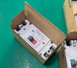 DC MCCB 1P 2P 4P 125A 250A 400A 630A 500V 1000V Molded Case Circuit Breaker 20ka for SOLAR DC