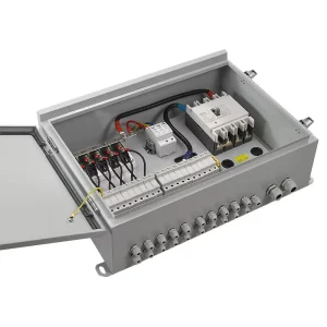Dc Combiner Box 1000v 4 Distribution Box 125A MCCB Cold Rolled Steel Enclosure 15kW 20HP Industrial Desert Solar Farm Fire proof