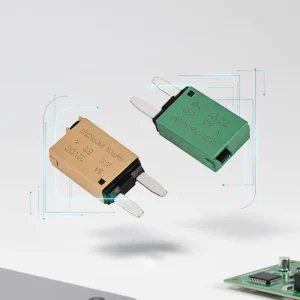E79 In-Line Circuit Breaker 32VDC 5-30A Resettable Low Profile Mini Blade Style Medium Breaking Capacity for Automotive Truck RV