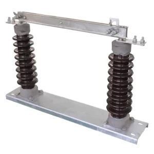 GW9 35 Outdoor High Voltage Isolating Switch 35kV 400A 630A Porcelain Insulator Disconnector For 35kV Overhead Distribution Line