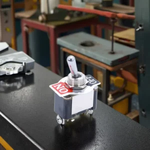 KN3 101 15A 250V Metal On Off Toggle Switch