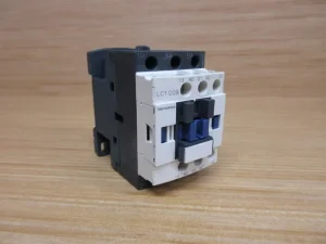 LC1 B7 Contactor LC1D09B7