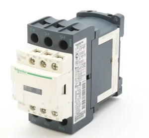 LC1D25BD LC1D25 24VDC Contactor Un