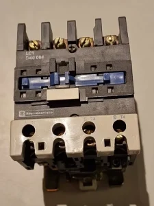 LC1D40004M7 Contactor 220V 60A 4 Pole
