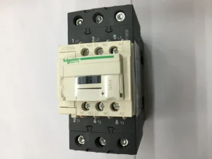 LC1D50AF7C AC110V 50/60Hz Three-stage AC Contactor
