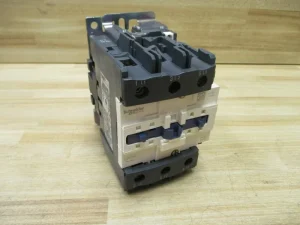 LC1D80 G7 Contactor LC1D80G7 Front Cover
