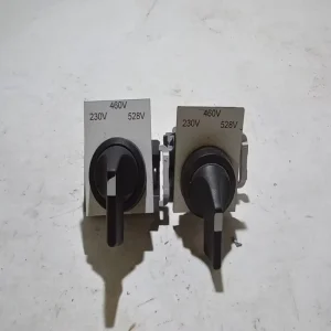 LOT OF 2 MCB 10 SELECTOR SWITCH (M9D1)