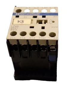LP4K0901BW3 K Contactor 24VDC 3Pole
