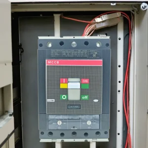 MCCB SACE Tmax T5 Customizable Moulded Case Circuit Breaker Thermal Magnetic Trip Unit 25kA Breaking Capacity 690V