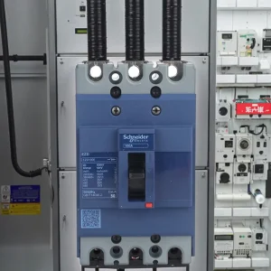 Molded Case Circuit Breaker Ezd Series 3P630A Three Phase 250A 400A 160A Air Switch with 25ka Breaking Capacity 100A