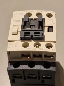 Power Contactor LC1D12 24 V 3P 3 NO