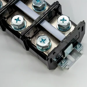 SCED Rail Terminal Block Manufacturer 4 Poles PC 300A 47.00mm Customized Terminal Block