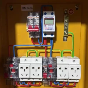 Single Phase Distribution Box Energy Meter Consumer Unit 2 Pole RCBO 4 Way MCB Socket Outlet Enclosure for Residential Apartment