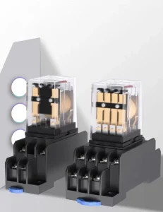 Small 8 pin AC Electromagnetic Intermediate Relay Switch 20kA Breaking Capacity 220V Copper JZX 22F 2Z