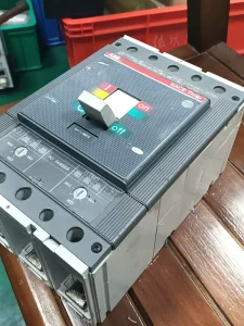 T5N 400A SACE Tmax Circuit Breaker 3P 600V