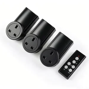 UK Standard 230V 30m Intelligent Remote Control Socket with 3 Outlets