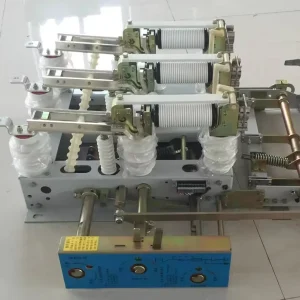 YKF3-12D 12kV Indoor High-Voltage Vacuum Load Break Switch with Earthing Switch Three-Phase 630A Fuse Combination 75kV BIL